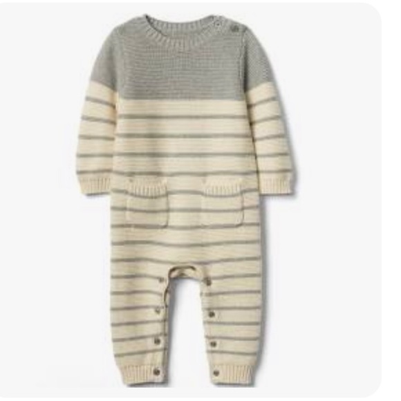 *SOLD* NWT Gap Baby striped long-sleeve onesie size 6-12m - Picture 3 of 6